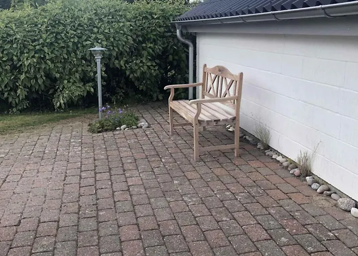Cosy For 6 Near Beachsea Skovbyballe